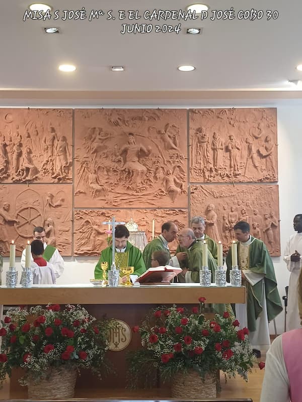 BAJAC069F53F-145C-4030-ACD7-AA2AA15BAE12